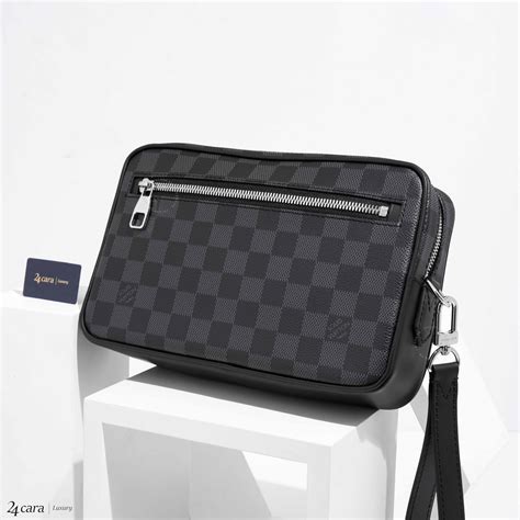 louis vuitton herren clutch|Louis Vuitton clutch for sale.